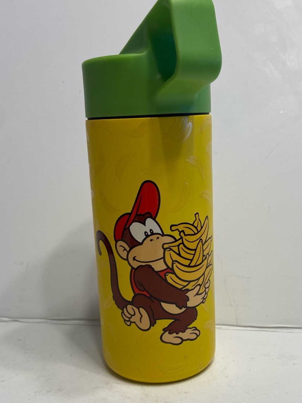 Nintendo Diddy Kong Banana 16oz Water Bottle Canteen Excellent Used Condition